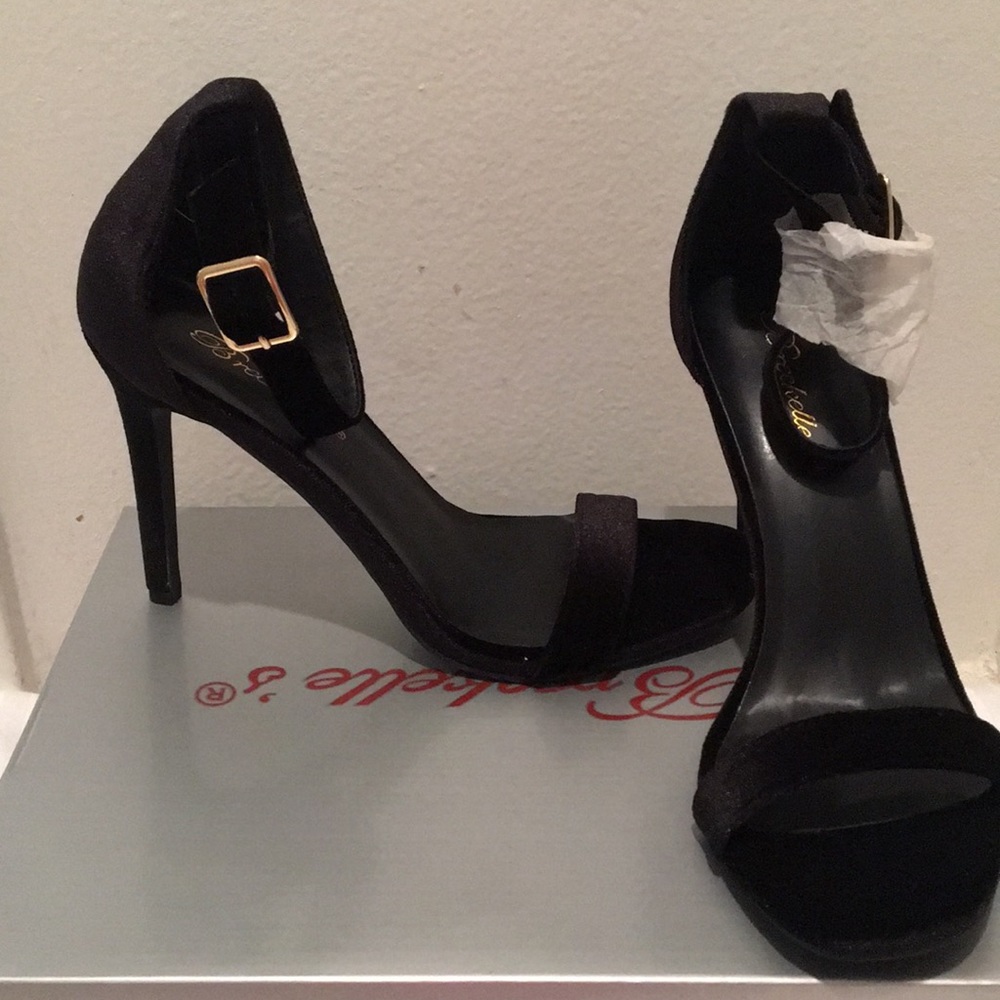 Black velvet heels